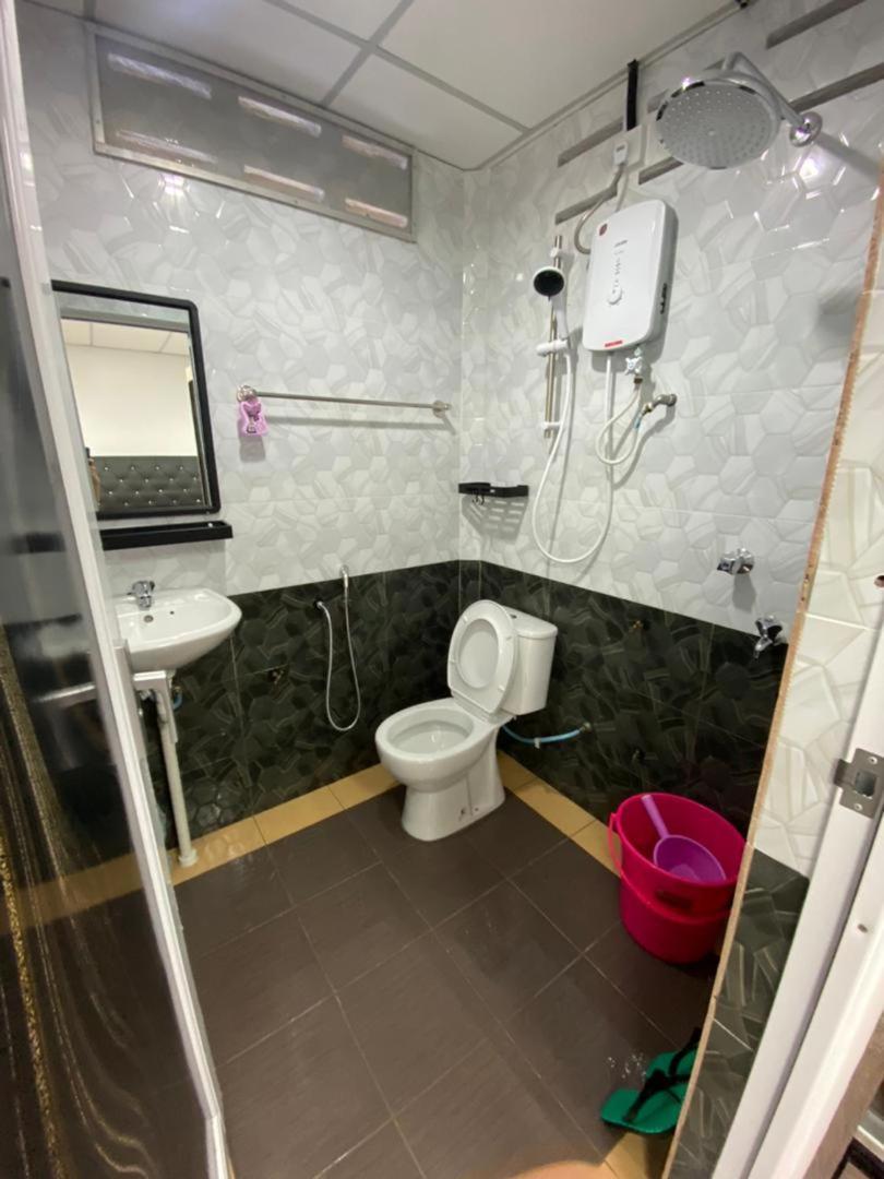 Roomstay Nimaza Bilik 1 Marang Exterior photo