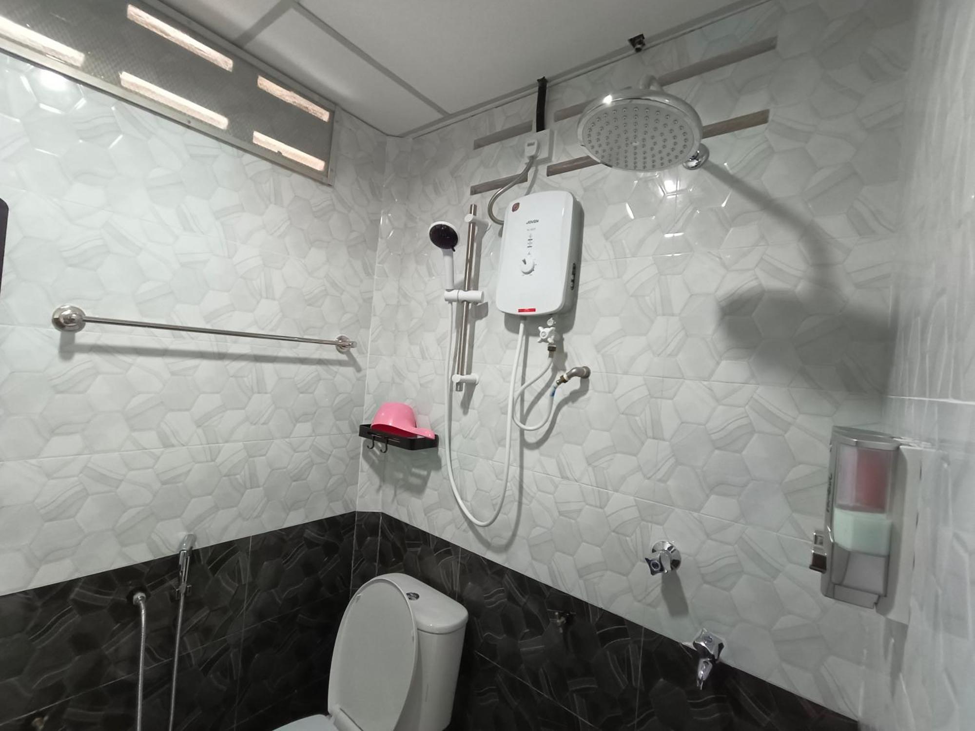 Roomstay Nimaza Bilik 1 Marang Exterior photo
